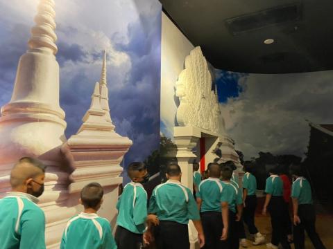 เยี่ยมชมพิพิธภัณฑ์ธรณีวิทยาพุนพิน